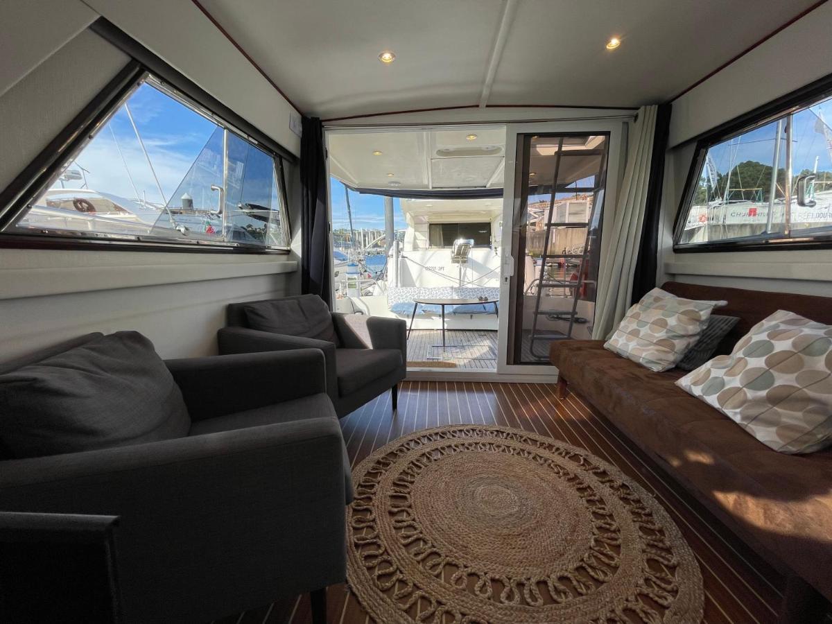 Infantman Yatch Hotell Vila Nova de Gaia Exteriör bild