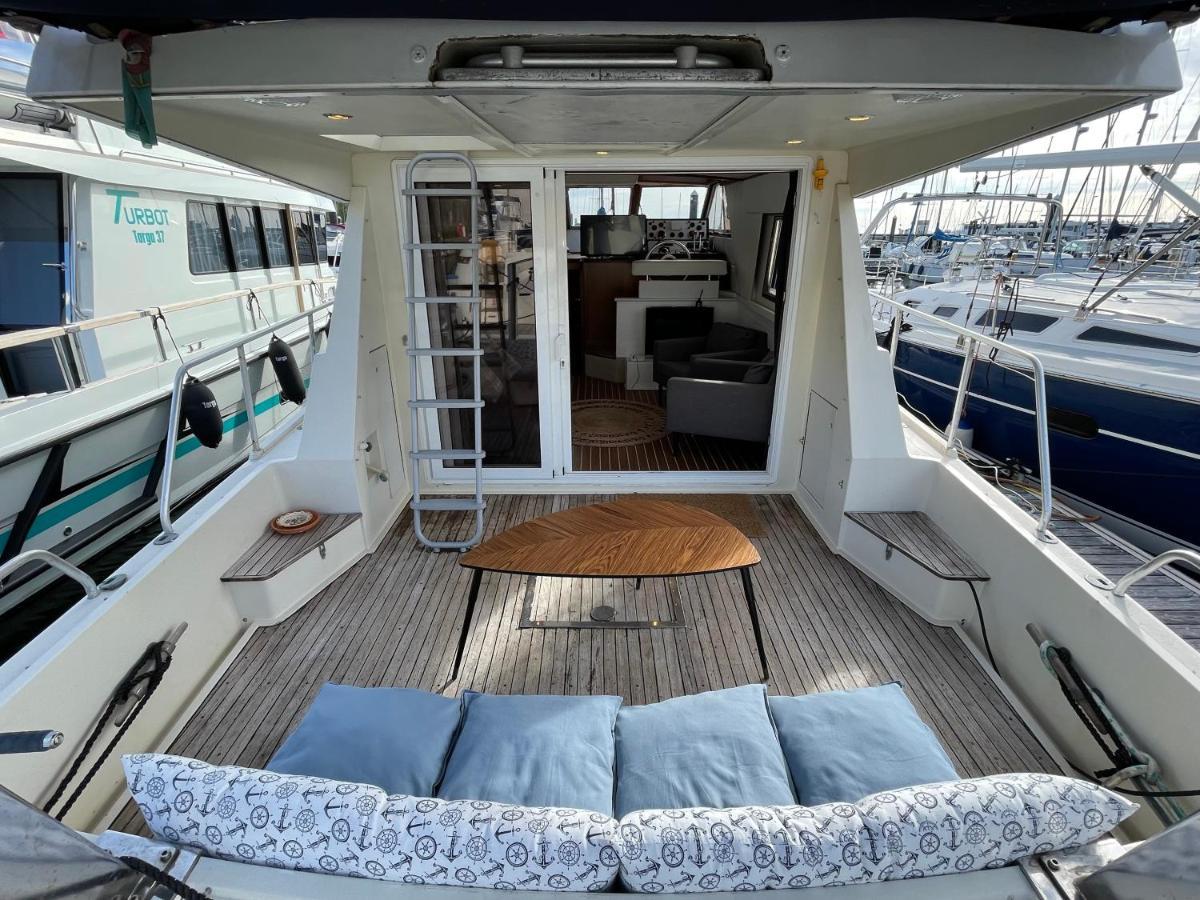 Infantman Yatch Hotell Vila Nova de Gaia Exteriör bild