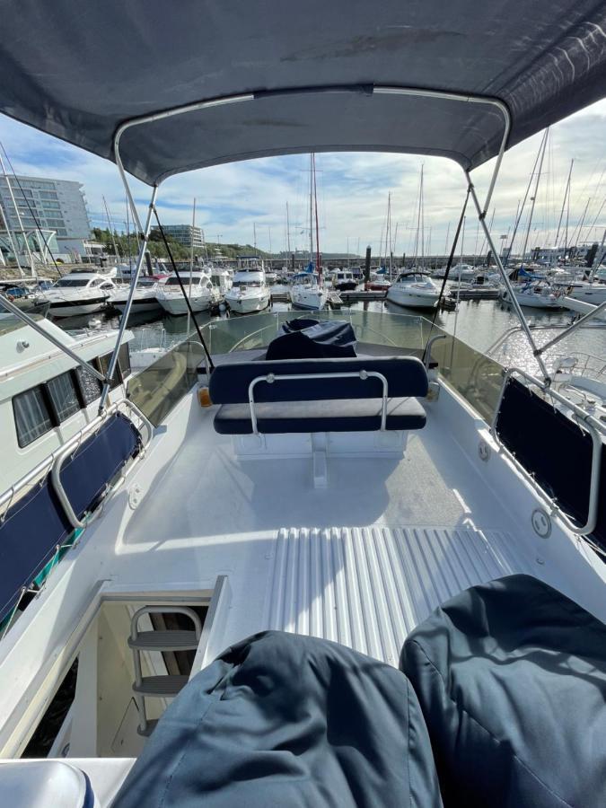 Infantman Yatch Hotell Vila Nova de Gaia Exteriör bild
